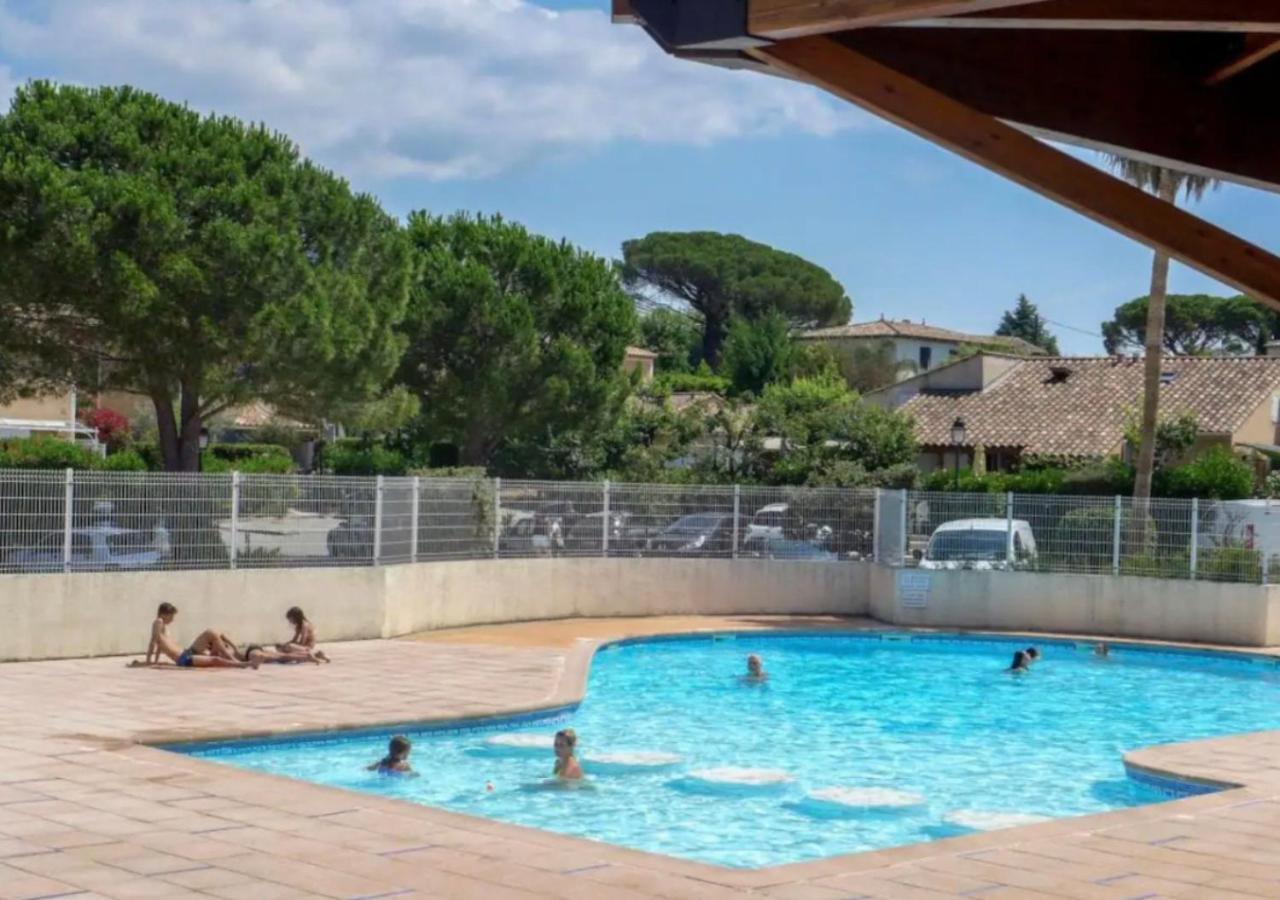 Vakantiehuis Bastidon Paisible Dans Avec Piscine